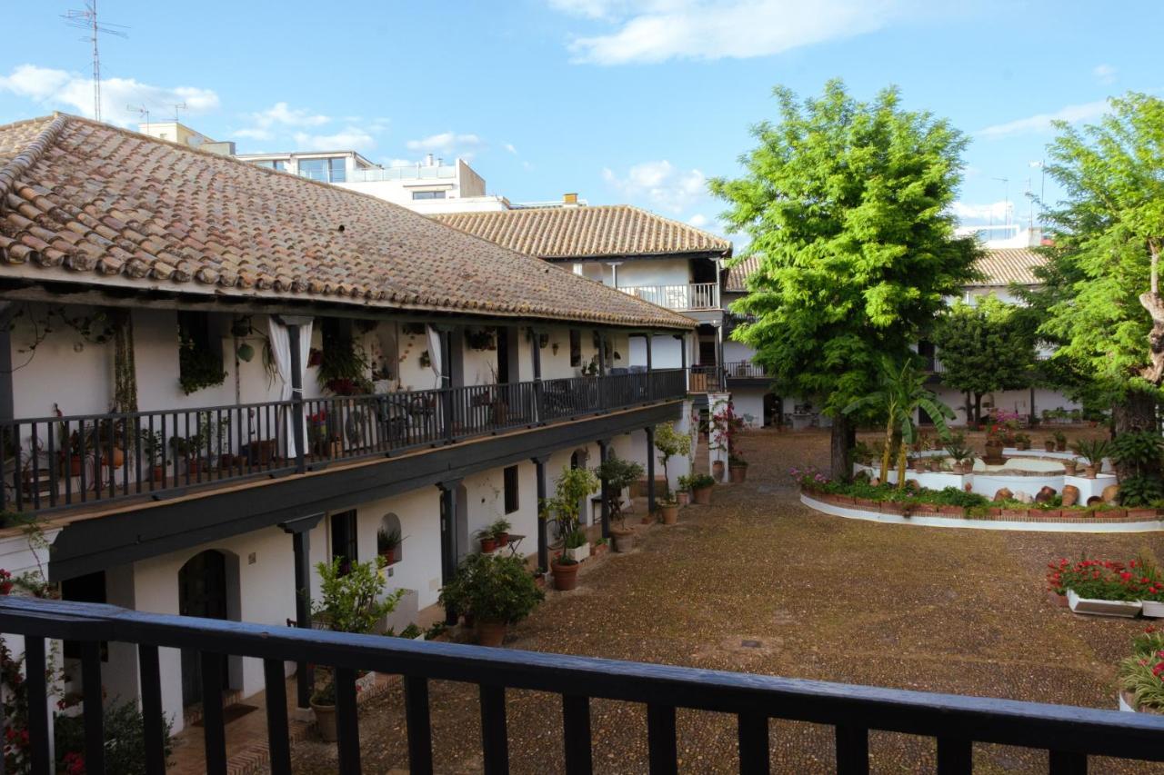 Vista Corral Del Conde Apartment Sevilla Bagian luar foto